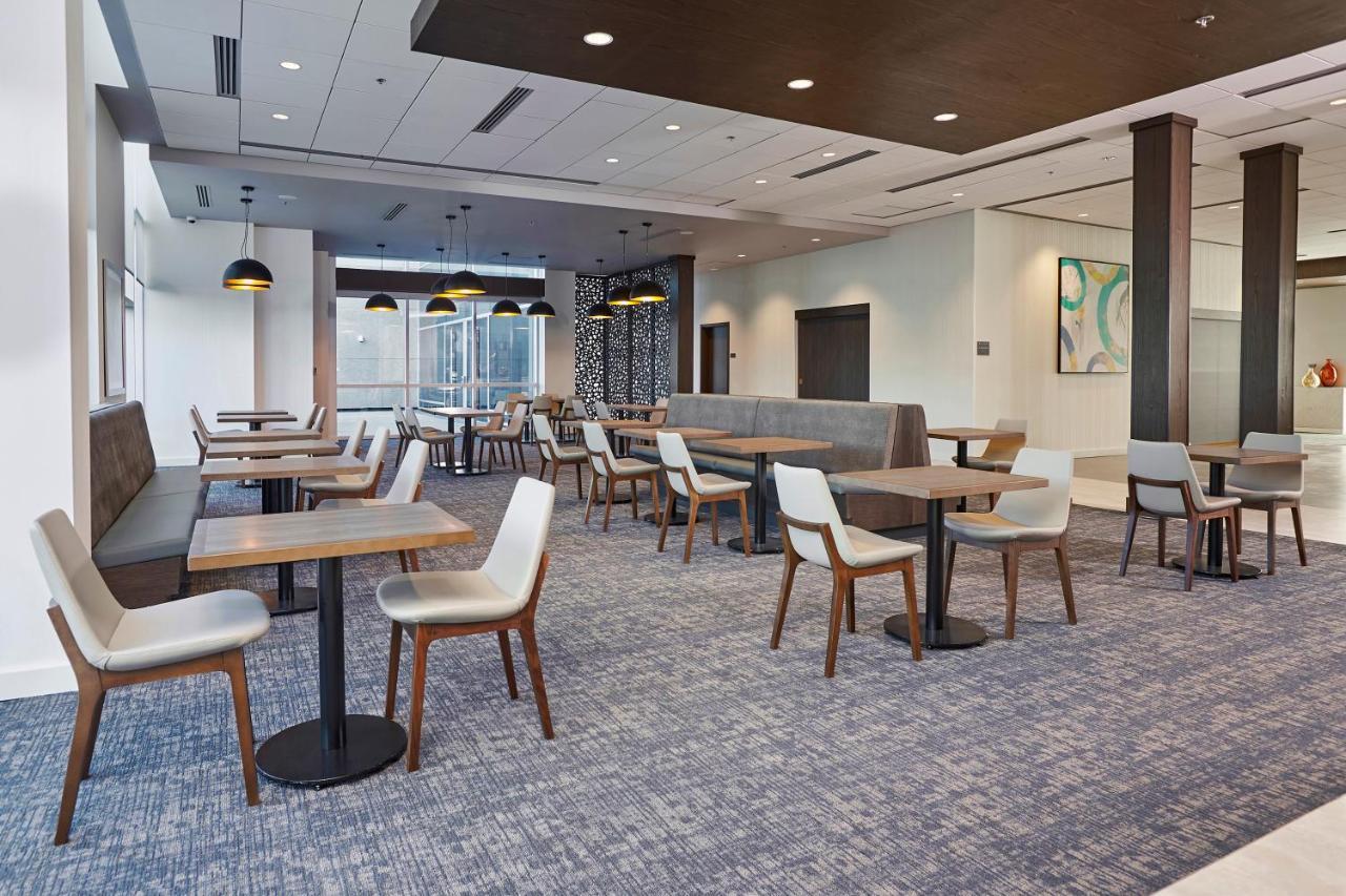 Hyatt Place Toronto/Mississauga Centre Экстерьер фото