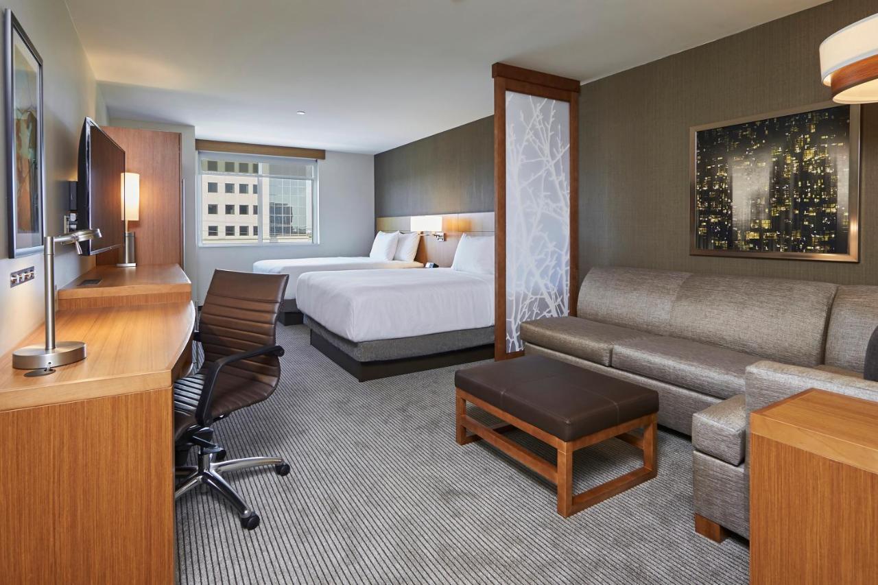 Hyatt Place Toronto/Mississauga Centre Экстерьер фото