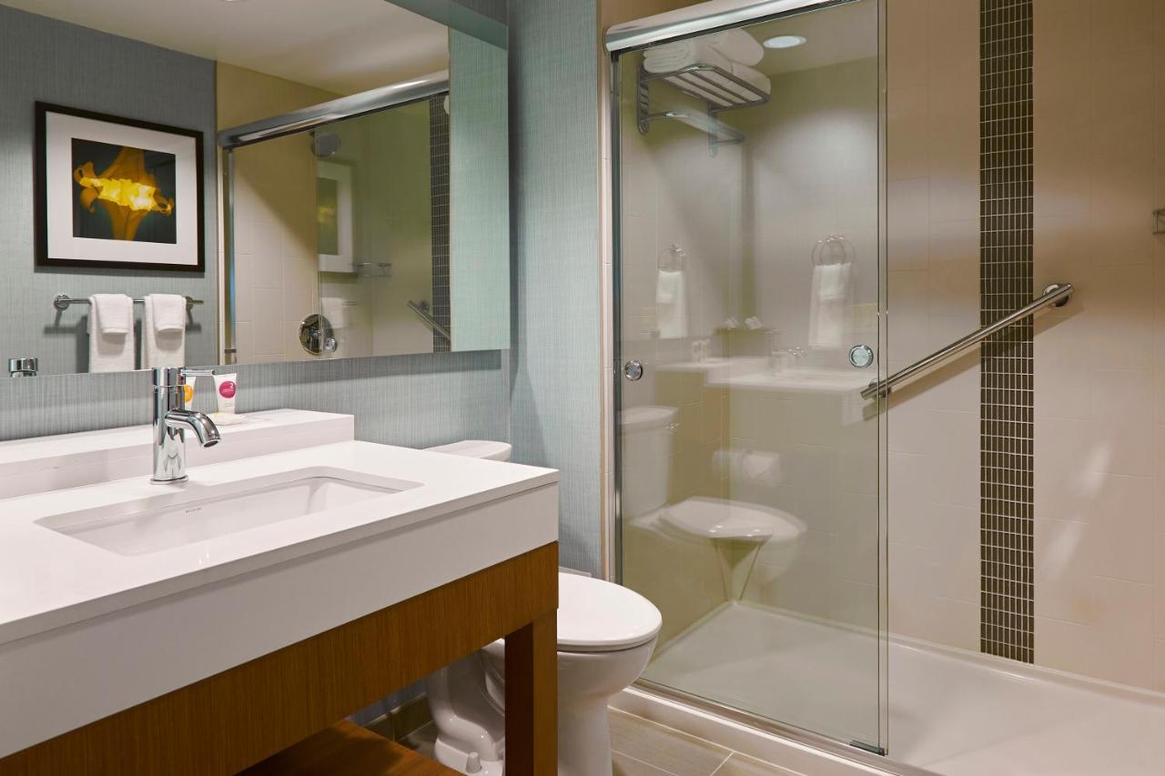 Hyatt Place Toronto/Mississauga Centre Экстерьер фото
